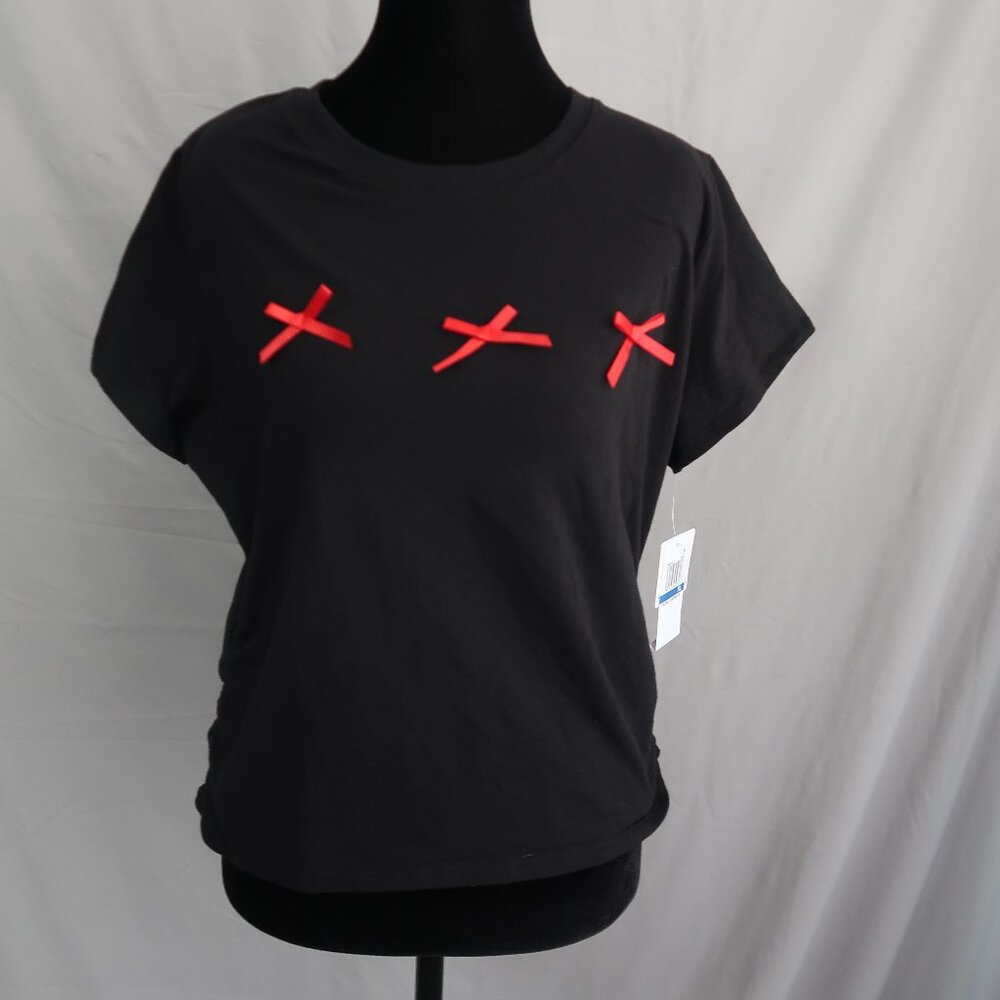 Rebellion One junior red bow T-Shirt